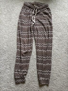 Women’s Brown Patterned Knit Jogger Pants